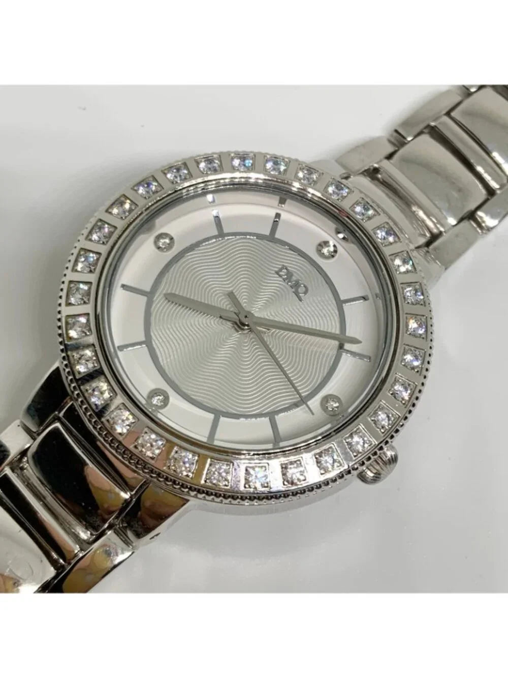 DMQ women’s silver tone watch 35mm quartz mop dial rhineston up to 7.5” running